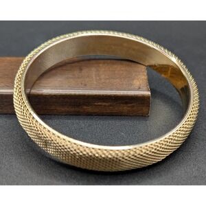 Vintage Gold Tone Mesh Bangle 8"